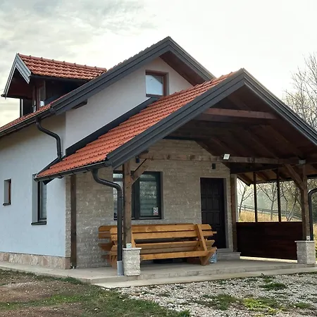 Snjezna Kuca Rakovac *
