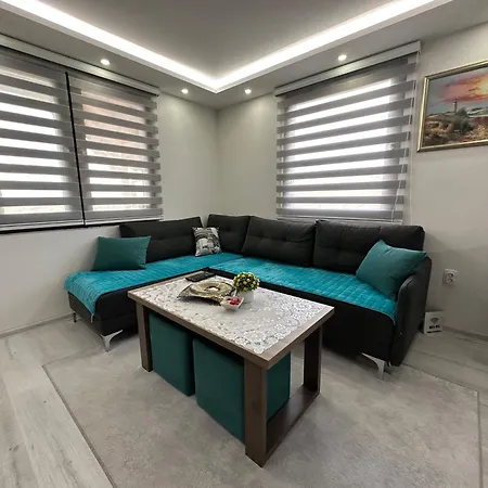 Snjezna Kuca Rakovac Apartment *